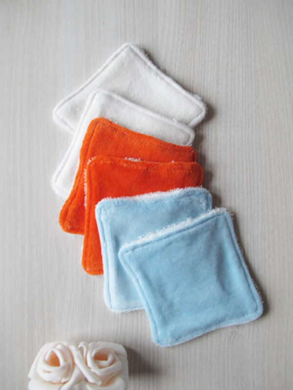 Lingette démaquillante carrée - CDaDa création - Lingerie fine, lingerie  menstruelle et lingettes démaquillantes lavables - fabrication suisse